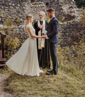 Душевная свадьба Ани и Мити в Словении: только на двоих